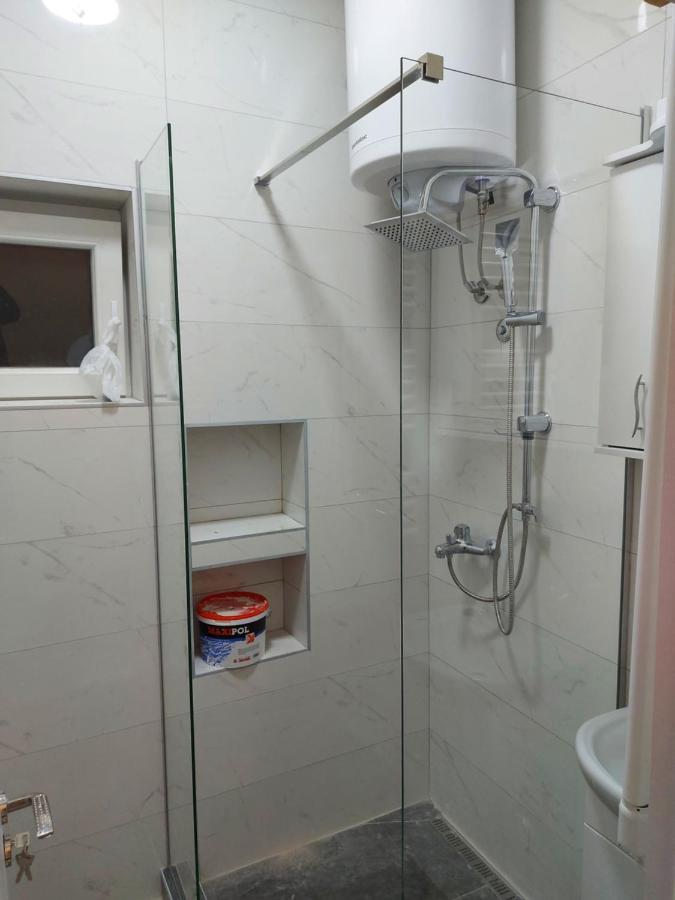 Apartman Mikikiki ベオグラード エクステリア 写真