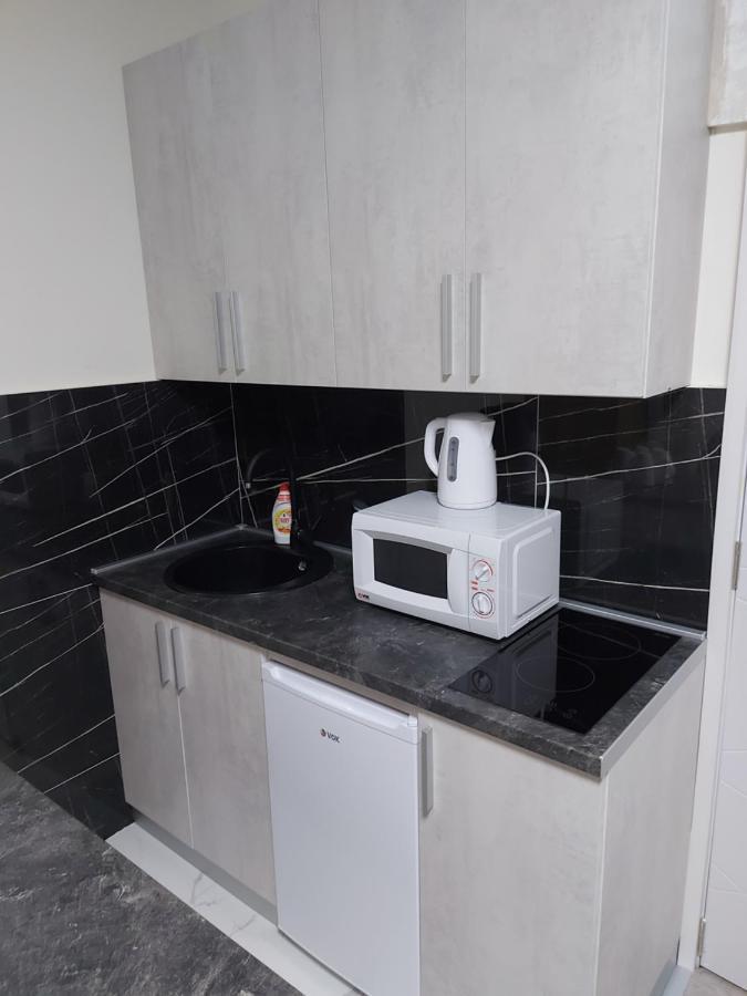 Apartman Mikikiki ベオグラード エクステリア 写真